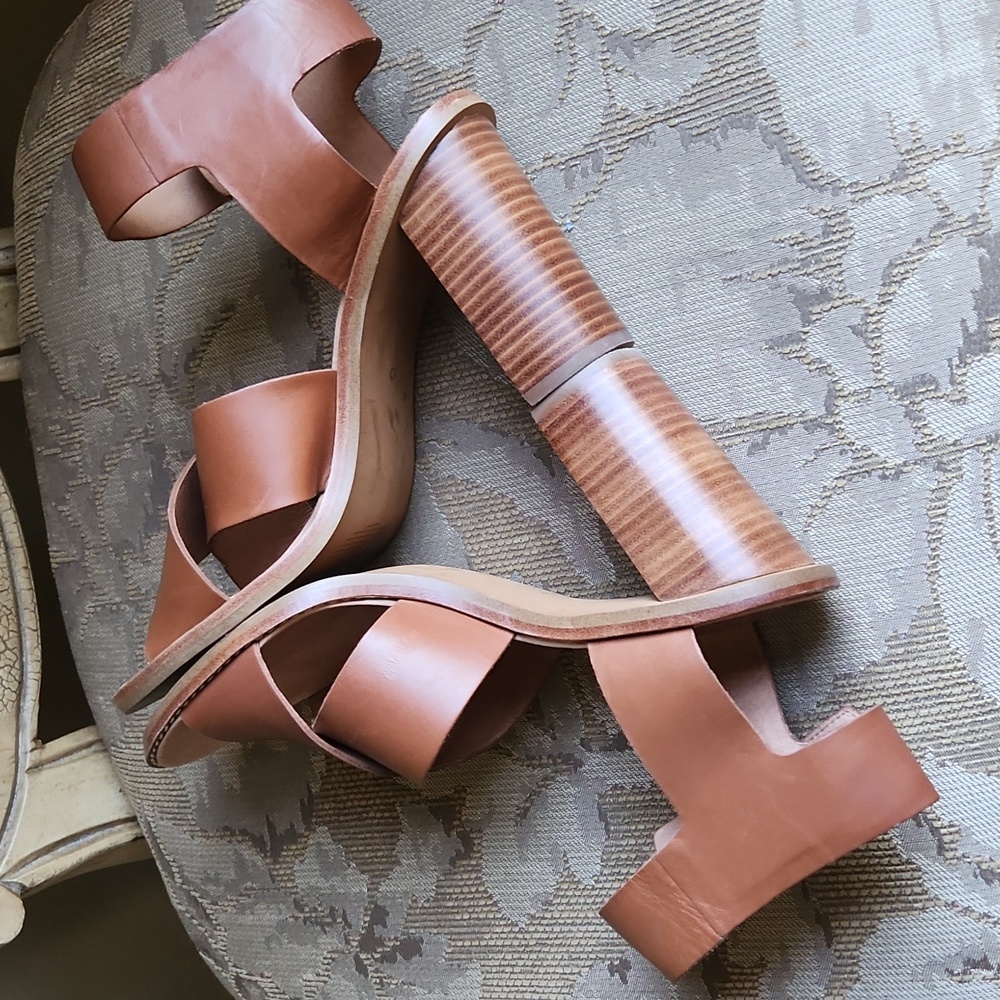 Madewell sandals - Picture 8 of 13